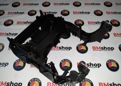 Рамка магнитолы Мерседес W210