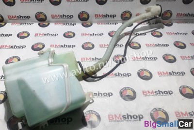 Бачок омывателя Range Rover L322