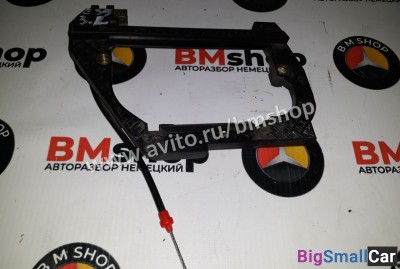 Рамка задней левой ручки двери бмв е39 из Японии