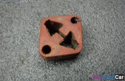 Резинка (18 Система выпуска ОГ) 18207585359