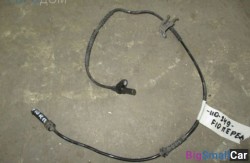 Датчик abs перед. (34 Тормозные механизмы) 34526853859