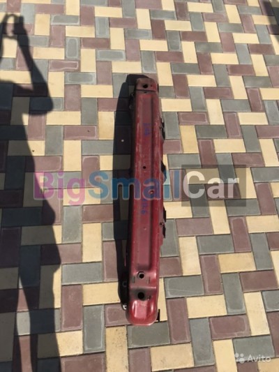 Усилитель переднего бампера renault laguna 2 01/07